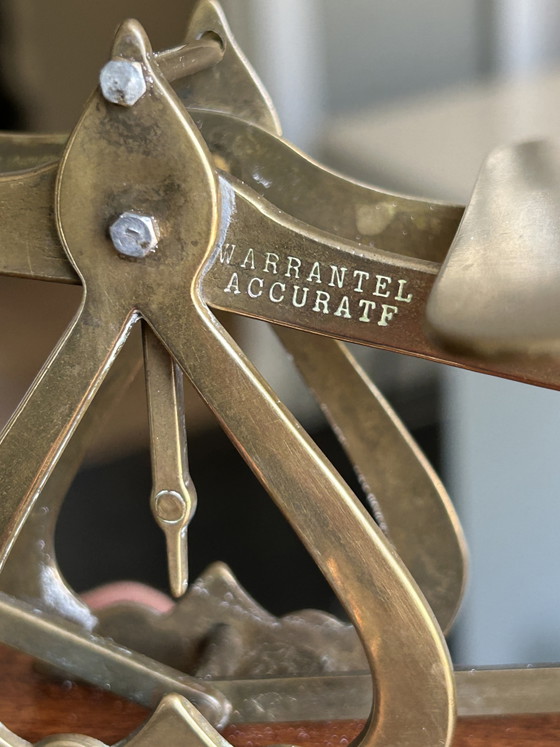 English Letter Balance with Weights – Decorative Objects, Wood, Brass (photo 3 of 7)