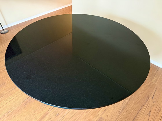Image 1 of Table composite noire rétro moderne