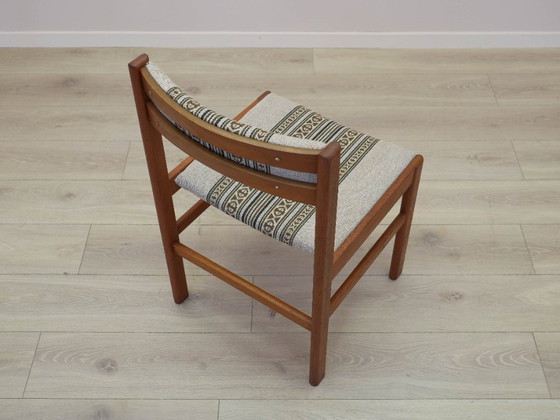 Image 1 of Conjunto de dos sillas de teca, diseño danés, década de 1970, fabricadas en Dinamarca.