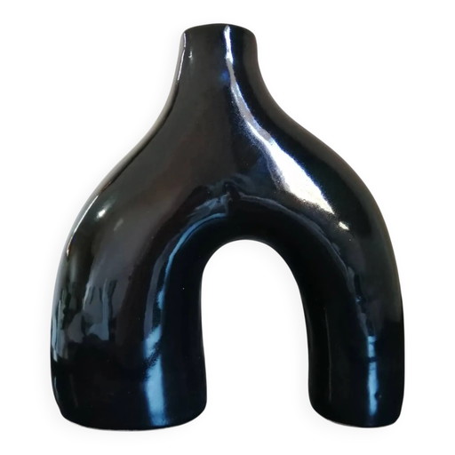 Vase tunnel noir