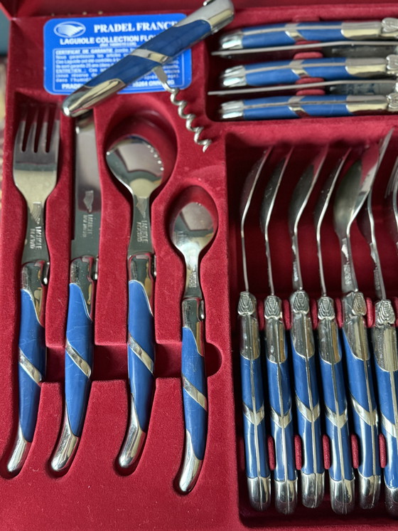 Image 1 of Service de couverts de luxe Laguiole Pradel 25 pièces, bleu argent