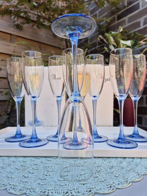 Set Of 8 Vintage Luminarc Azur Champagne Flutes With Original Box – Made In France (Blue Stem) – glazen karaffen, Glass