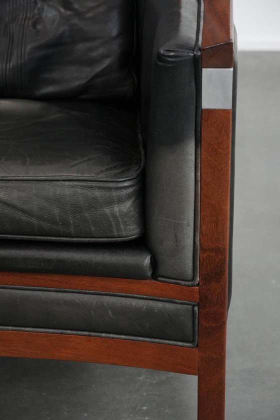 Image 1 of Zwarte Art Deco rundleren en houten Schuitema design fauteuil uit de Decoforma serie met een hoge rug