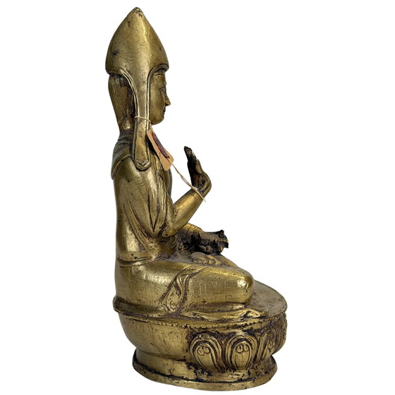 Antiker feuervergoldeter tibetischer Gelug Lama – 18.–19. Jahrhundert – Exportsiegel 1962 – Bildhauerei (photo 3 of 11)