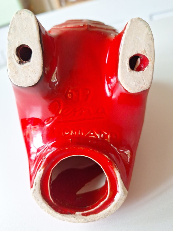 Image 1 of Hucha de cerámica con forma de búho, de Jema Holland.