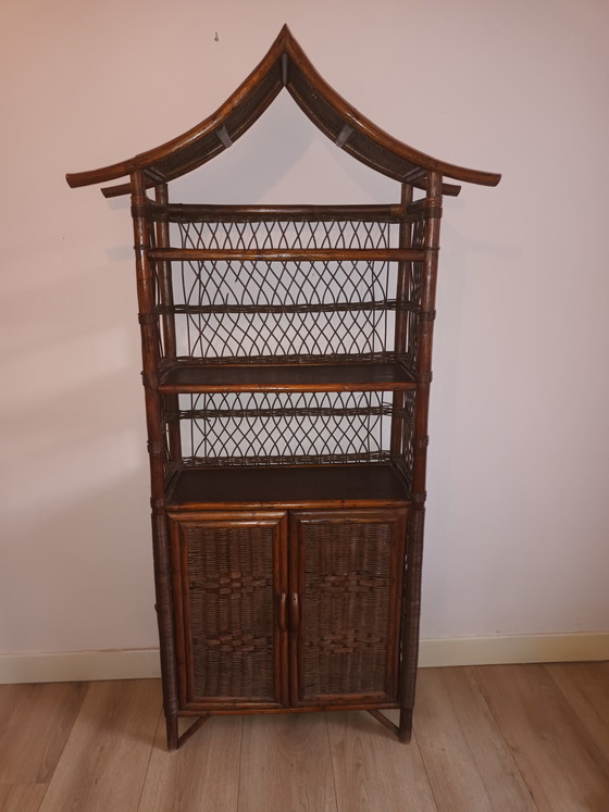 Image 1 of Pagoda de ratán de mediados de siglo