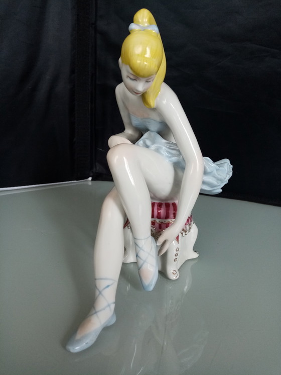 Image 1 of Oekraïens porseleinen ballerina figuur Yelena Yelochka jaren 60