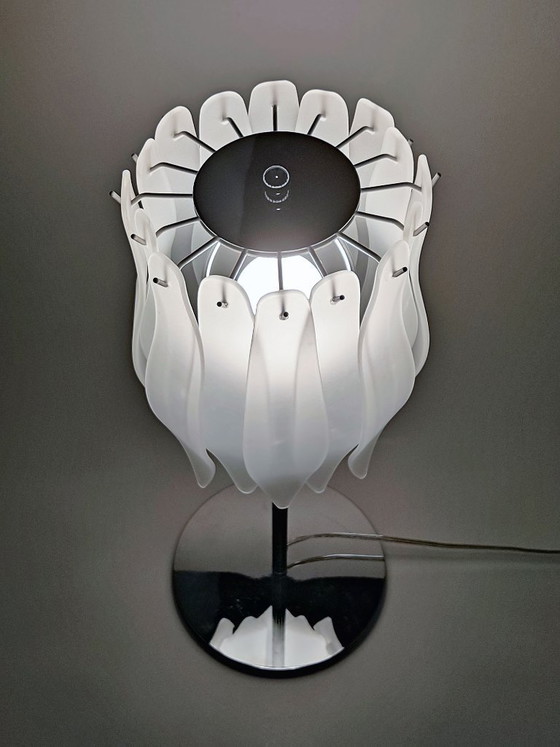 Massive Table lamp with glass slats – Metal, Vintage (photo 13 of 18)