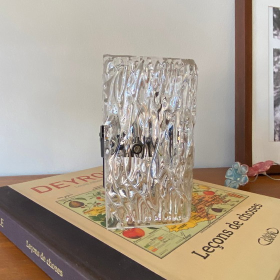 Image 1 of Antike Wandleuchte aus dickem, strukturiertem Glas