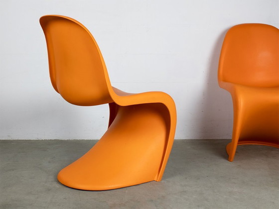 Image 1 of Chaises Vitra Panton, lot de 4, coloris orange, design Verner Panton