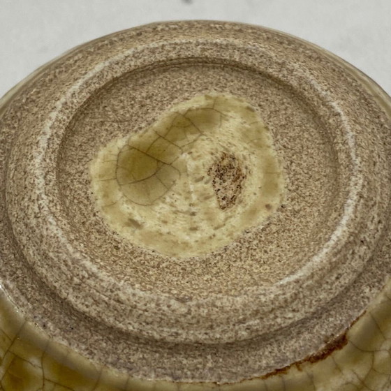 Image 1 of Pequeño jarrón japonés de cerámica craquelada Akazu Rokubei en caja