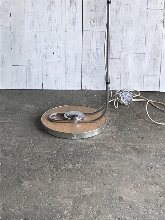 Mid-Century Chrome Plated Floor Lamp with Red Shade, 1960s – Floor lights, Mid Century Modern (photo 4 of 8)