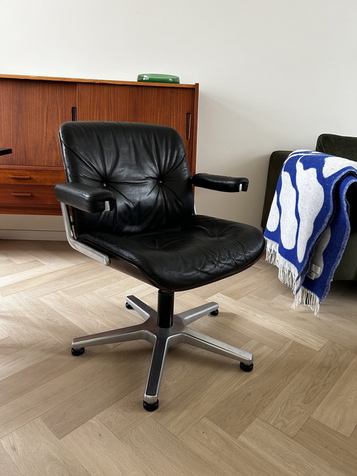 Vintage chair Martin Stoll for Giroflex black leather