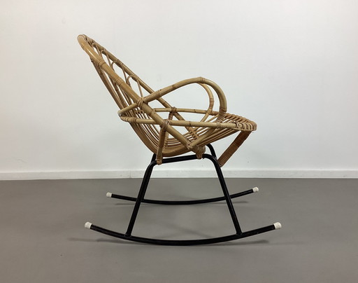Rare Rohé Noordwolde rattan rocking chair vintage design