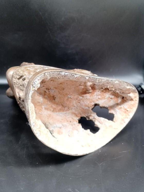 Image 1 of Grande statue bouddha assis en bronze