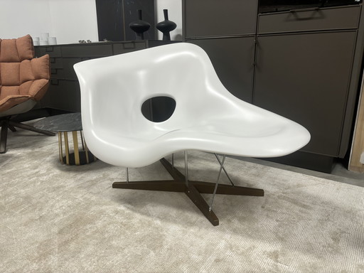 Ikonische Vitra "La Chaise" Weiß Skala & Holz Basis Lp €10.000