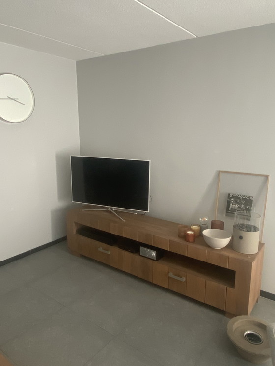 Image 1 of Massief eiken tv meubel