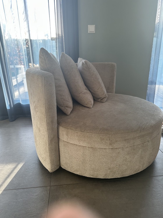 Image 1 of Sofa, swivel armchair, carpet