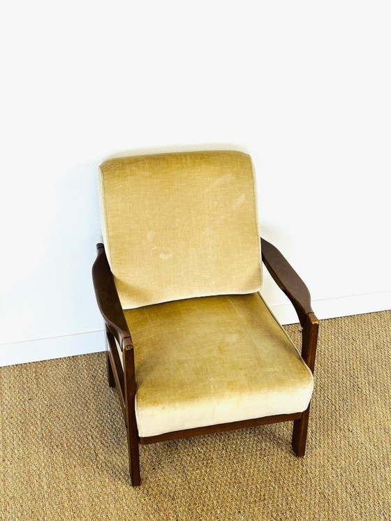 Image 1 of Schlafsofa und skandinavischer Samtsessel, 1960, 2er-Set