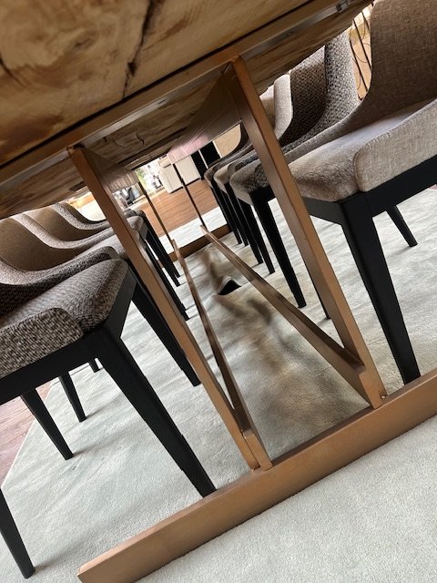 Image 1 of Prachtige unieke houten tafel