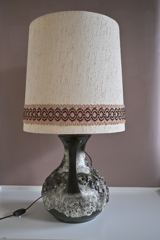 Image 1 of Lampe de table vintage Fat Lava