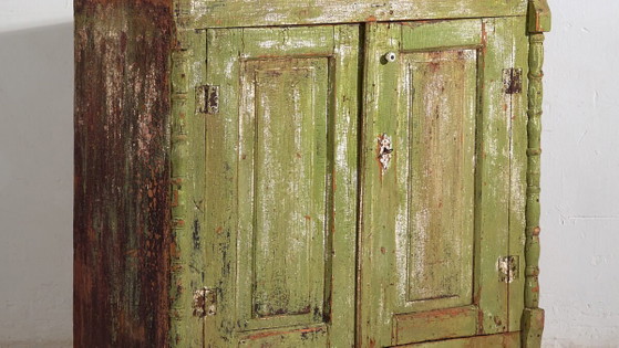 Antique chest of drawers with green patina (c.1920) #59 (photo 3 of 40)