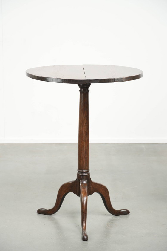 Image 1 of Table d'appoint/table à vin ancienne en chêne anglais, datant de la fin du XVIIIe/début du XIXe siècle, d'une apparence luxueuse