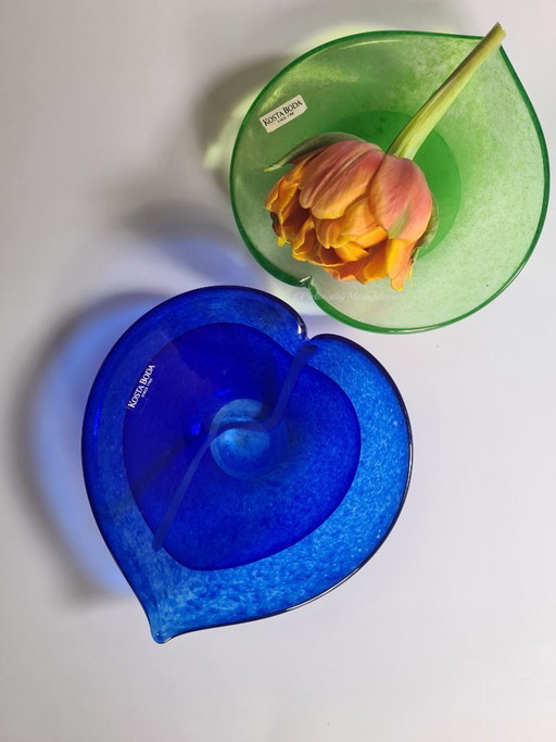 1 prachtig Gunnel Sahlin art glass design stuk aan, ontworpen voor Kosta Boda. 