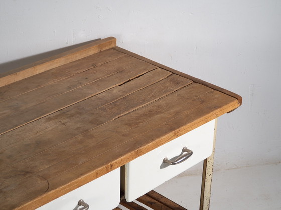 Table de Travail Industrielle – Europe Centrale (c.1950) – Bureaux, Iron, Industrieel (photo 15 of 40)