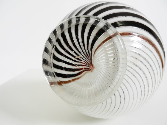 Image 1 of Wunderschöne italienische Murano-Glasvase aus der Mitte des 20. Jahrhunderts von Dino Martens für Aureliano Toso
