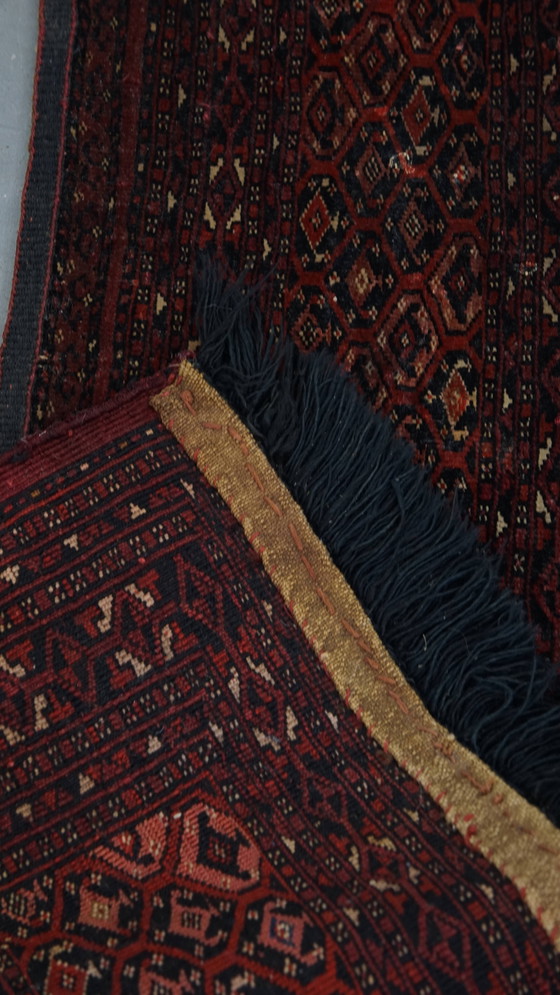 Image 1 of Chemin de table à dominante rouge bordeaux 138x39cm