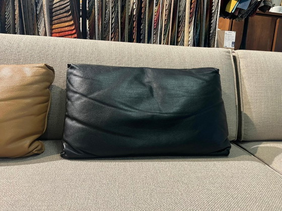 Image 1 of Design en cuir comme neuf, coussins en stock