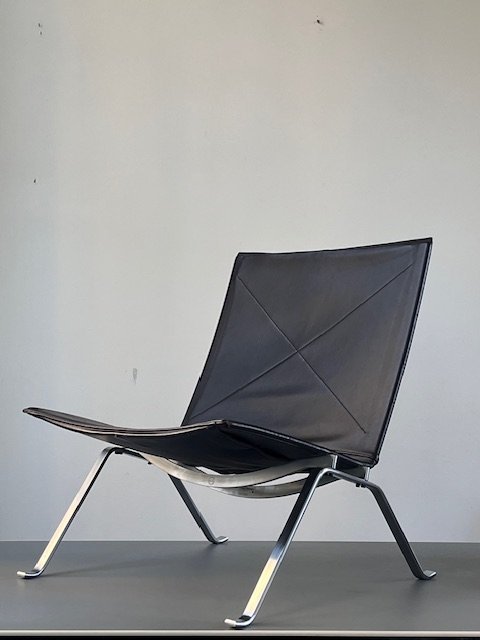 Image 1 of 2x PK22, Poul Kjaerholm in Zeldzaam Donkerbruin