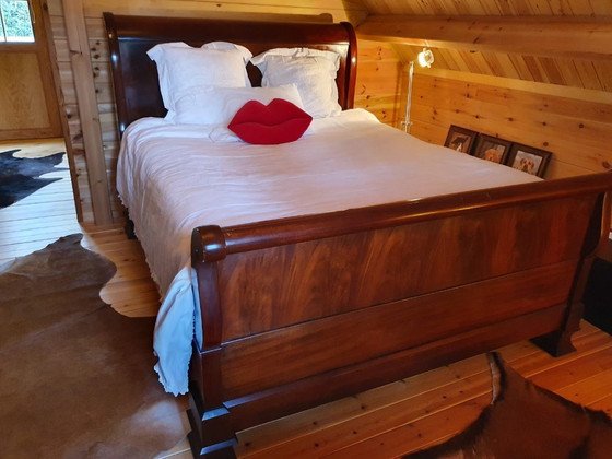 Ralph Lauren Mahony sleigh bed with high headboard, Ralph Lauren Home, Double beds, Wood, Brown, Klassiek (photo 5 of 10)