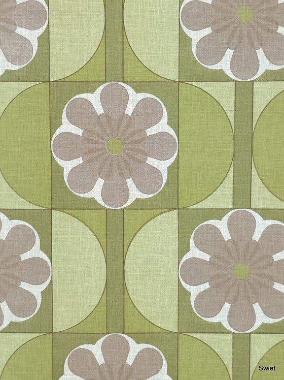 Image 1 of 14303 groovy behang jaren 70 met bloemen en vakken 