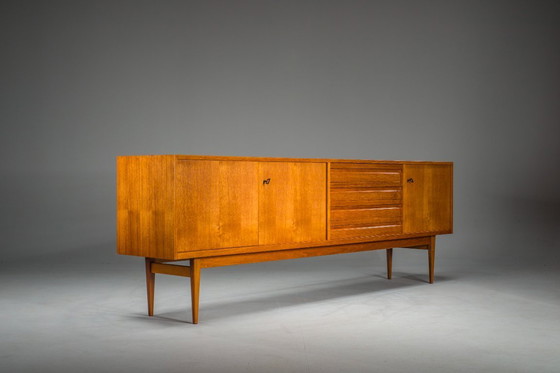 Image 1 of Mid-Century Duits teakhouten dressoir, jaren 60