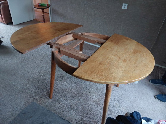 Vintage Handgemaakt Volledig Massief Houten Uitschuifbare Ronde Eettafel Jaren 50/60 Mid Century Modern Stijl (photo 8 of 10)