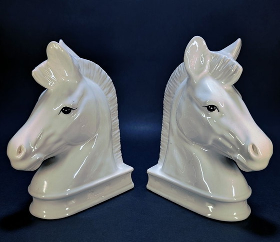 Fermalibri vintage in ceramica bianca a forma di cavallo – Oggetti decorativi (photo 4 of 6)