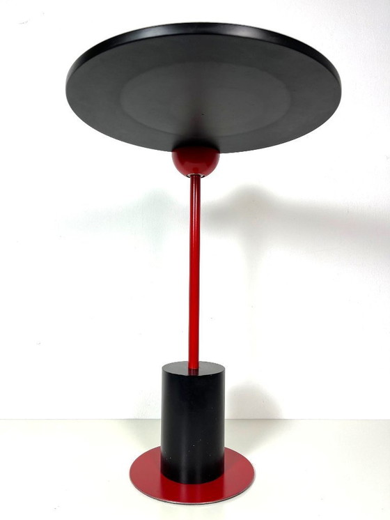 Image 1 of Postmoderner Piccolo-Beistelltisch im Memphis-Stil von Edward Geluk für Arco, 1980er Jahre.