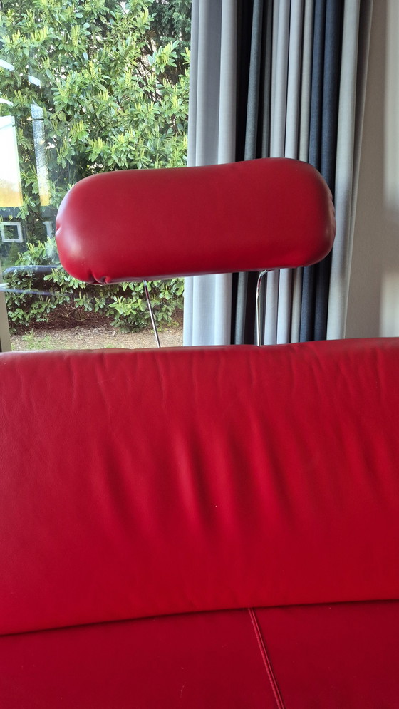 Image 1 of Canapé d'angle design en cuir rouge