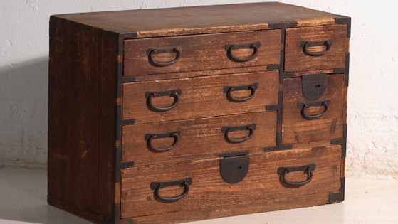 Antique Japanese tansu chest – Japan, circa 1910 – Chest of drawers (photo 3 of 40)