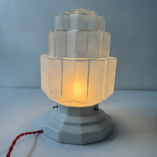 ANTIQUE ART DECO SKYSCRAPER TABLE LAMP