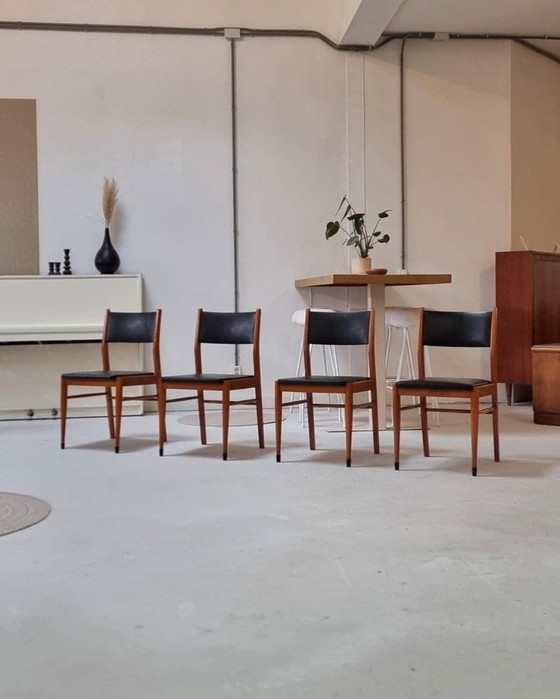 Image 1 of Sillas de mediados de siglo