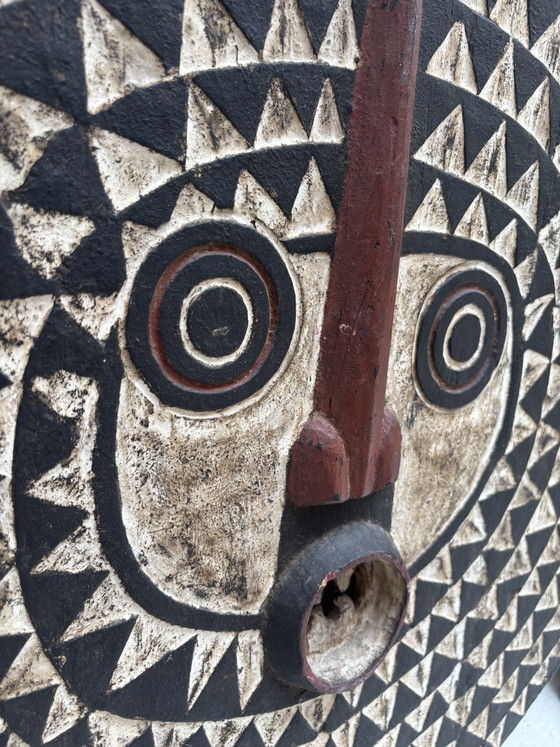 Image 1 of Masque d'art tribal