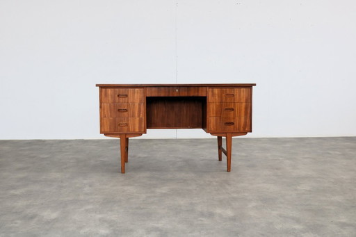 Scrivania vintage in teak