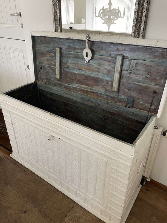 Image 1 of Alte indische Truhe