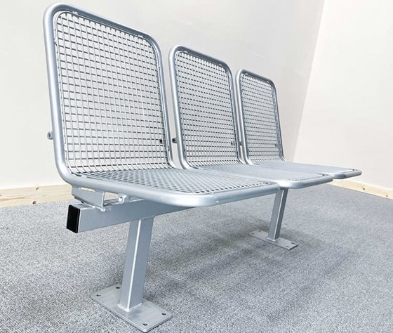 Image 1 of Nn Waiting Bench 3P