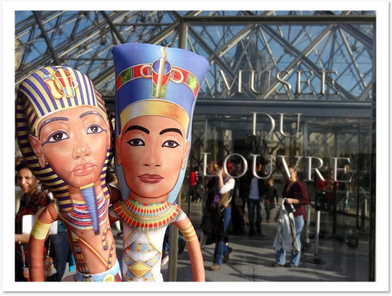 Image 1 of Cadeau Néfertiti | Décoration Néfertiti | Poupée Néfertiti de collection | Art de l'Égypte antique