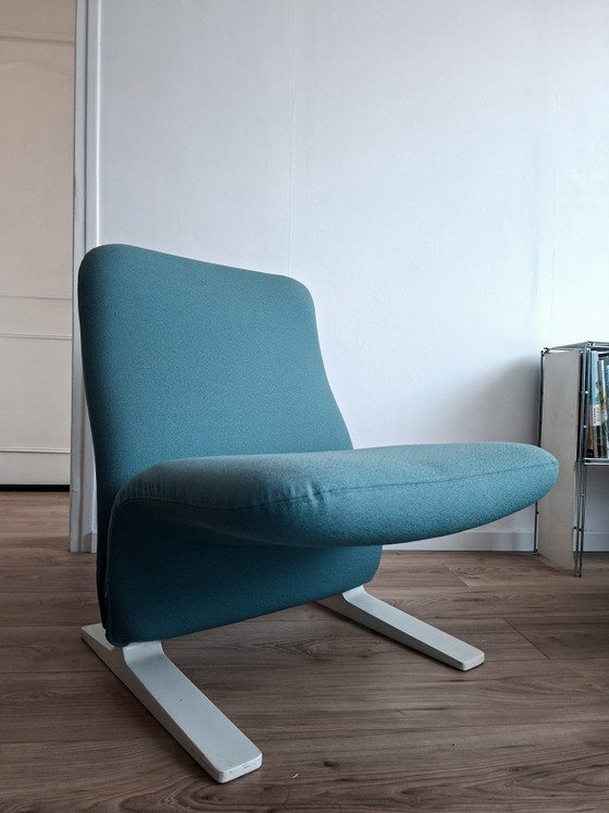 Image 1 of 2 Concorde armchairs by Pierre Paulin