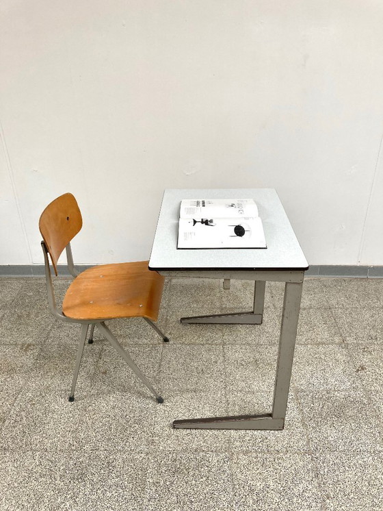 Image 1 of Friso Kramer 'Result' school desk + 'Result' chair